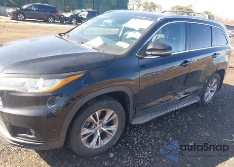 2015 Toyota Highlander Xle V6 from USA, damaged, VIN 5TDJKRFH3FS181407